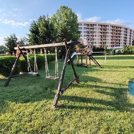 Съни Бийч Плаза Sluneční pobřeží